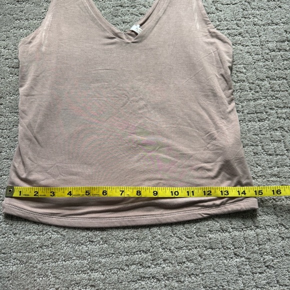 BE COOL NWT Taupe V-Neck Tank Top Size Large - Picture 6 of 7